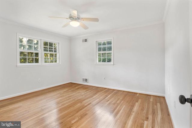 6814 GREY FOX DR, Springfield, VA 22152
