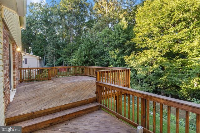 6814 GREY FOX DR, Springfield, VA 22152