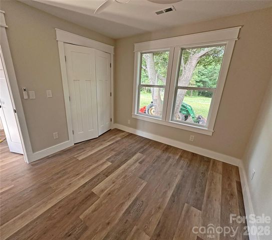 5735 Fallston Road, Lawndale, NC 28090