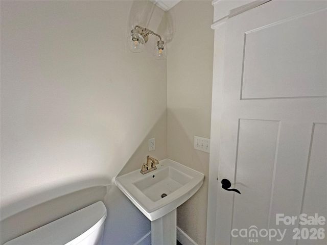 5735 Fallston Road, Lawndale, NC 28090