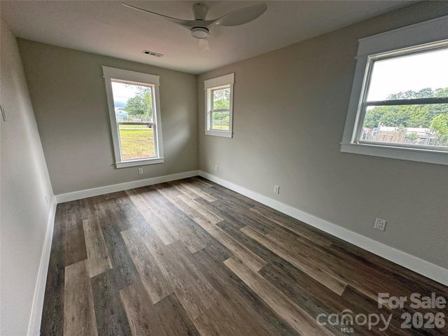 5735 Fallston Road, Lawndale, NC 28090