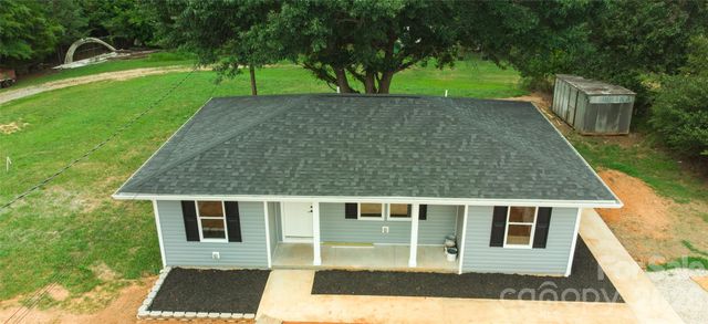 5735 Fallston Road, Lawndale, NC 28090