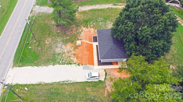 5735 Fallston Road, Lawndale, NC 28090
