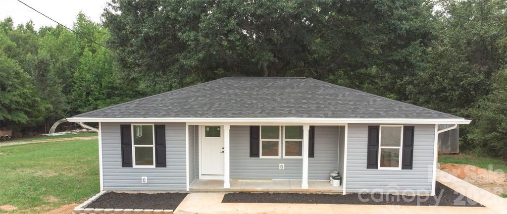 5735 Fallston Road, Lawndale, NC 28090