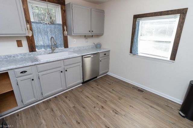 2327 Scalesville Road, Summerfield, NC 27358