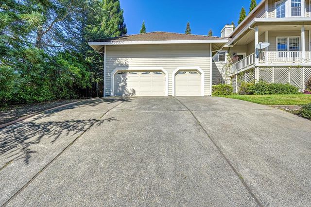 3966 Rawhide Rd, Rocklin, CA 95677