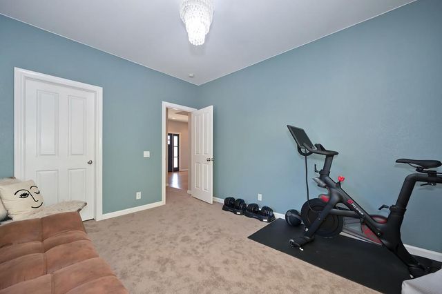 3966 Rawhide Rd, Rocklin, CA 95677