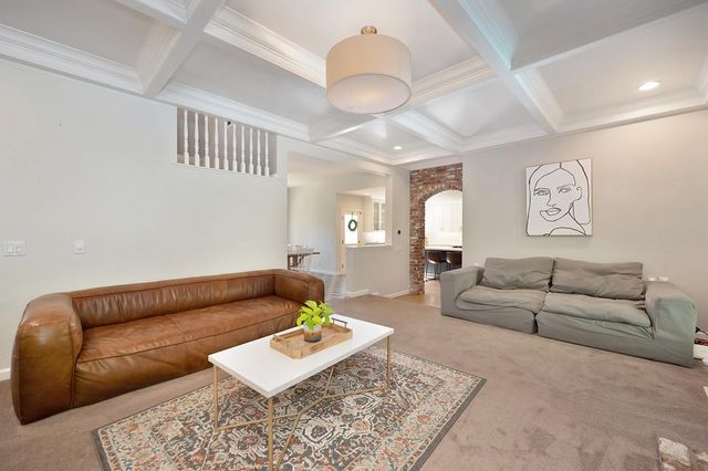 3966 Rawhide Rd, Rocklin, CA 95677