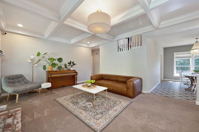 3966 Rawhide Rd, Rocklin, CA 95677