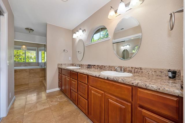 3966 Rawhide Rd, Rocklin, CA 95677