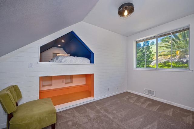 3966 Rawhide Rd, Rocklin, CA 95677