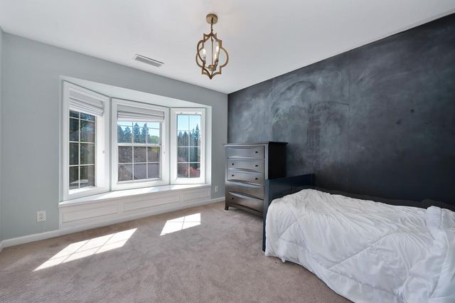 3966 Rawhide Rd, Rocklin, CA 95677