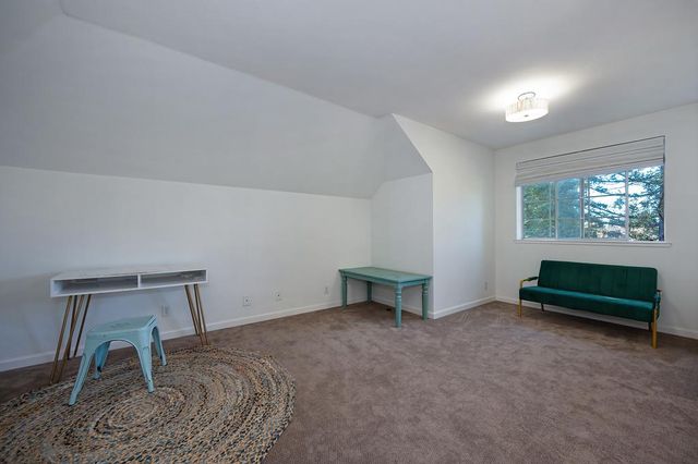 3966 Rawhide Rd, Rocklin, CA 95677