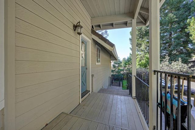 3966 Rawhide Rd, Rocklin, CA 95677