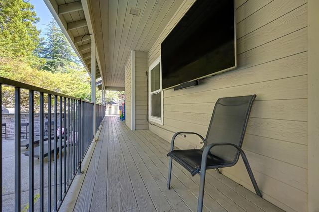 3966 Rawhide Rd, Rocklin, CA 95677