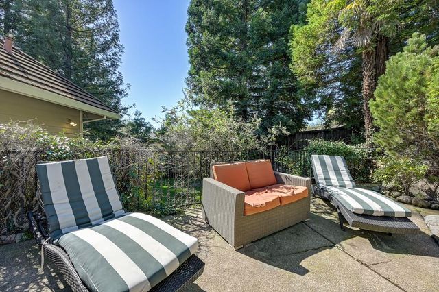 3966 Rawhide Rd, Rocklin, CA 95677