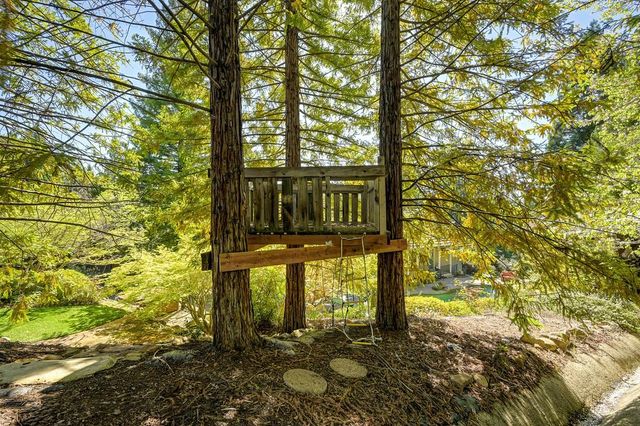 3966 Rawhide Rd, Rocklin, CA 95677