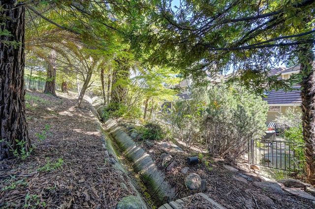 3966 Rawhide Rd, Rocklin, CA 95677