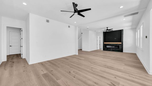 265 Sugartree Circle, Lipan, TX 76462