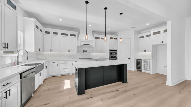 265 Sugartree Circle, Lipan, TX 76462