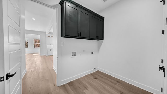 265 Sugartree Circle, Lipan, TX 76462