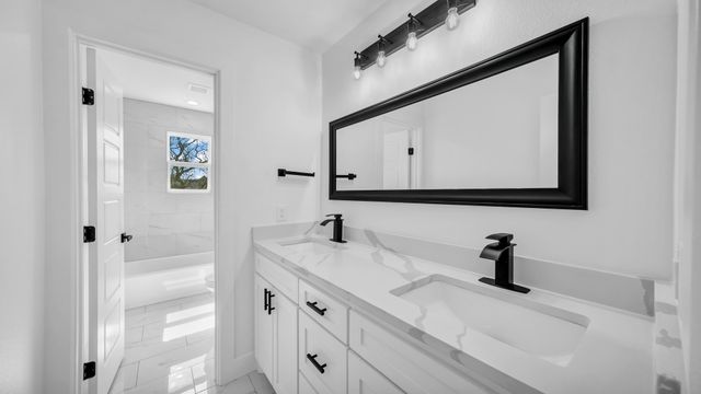 265 Sugartree Circle, Lipan, TX 76462