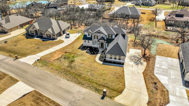 265 Sugartree Circle, Lipan, TX 76462