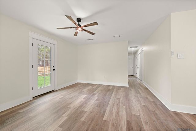 32793 La Hwy 1036, Holden, LA 70744