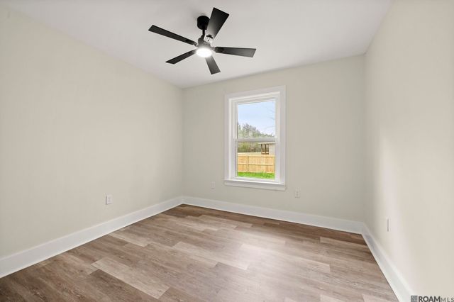 32793 La Hwy 1036, Holden, LA 70744