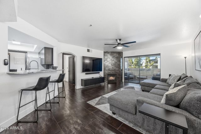 5104 N 32ND Street 324, Phoenix, AZ 85018