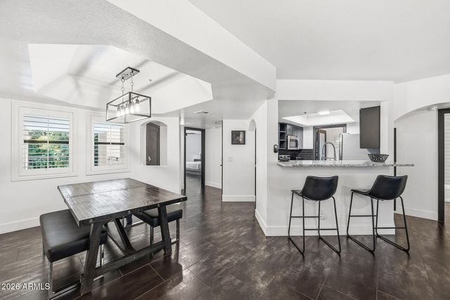 5104 N 32ND Street 324, Phoenix, AZ 85018