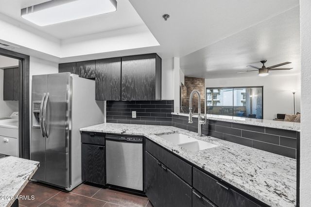 5104 N 32ND Street 324, Phoenix, AZ 85018