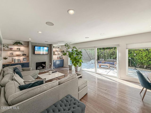 4184 Lanai Road, Encino, CA 91436