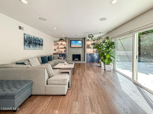 4184 Lanai Road, Encino, CA 91436