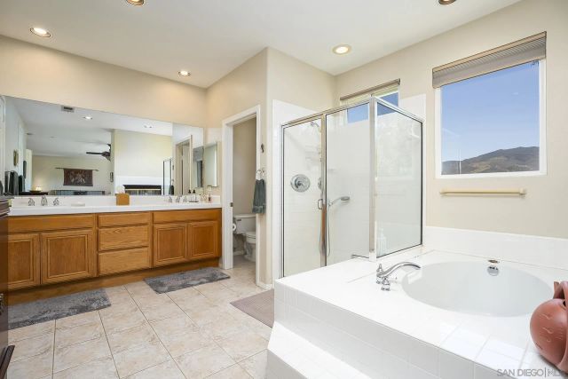 2914 STONEFIELD DR, Jamul, CA 91935