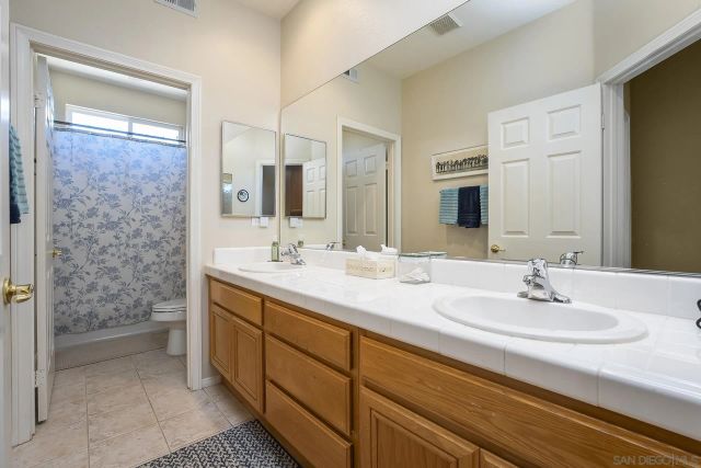 2914 STONEFIELD DR, Jamul, CA 91935