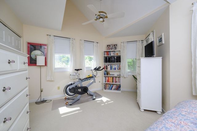 24 School St. A, Hull, MA 02045