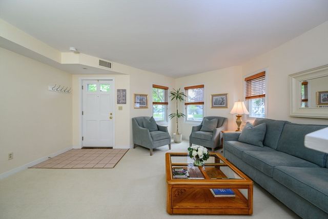 24 School St. A, Hull, MA 02045