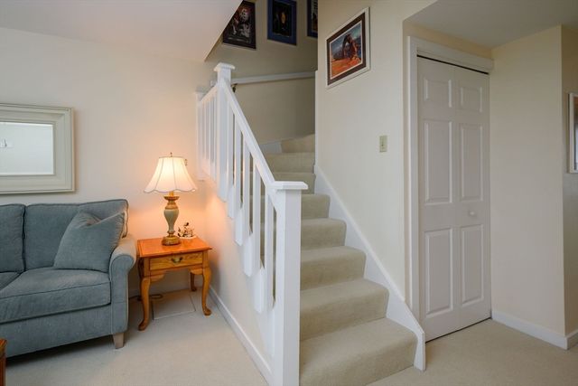24 School St. A, Hull, MA 02045