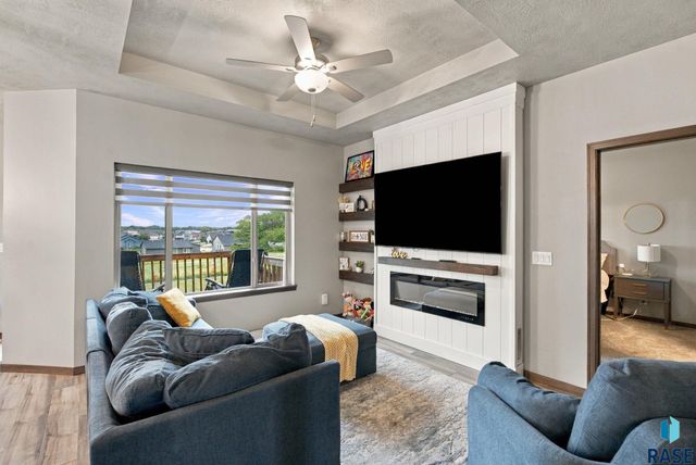 215 N Everest Ave Avenue, Tea, SD 57064