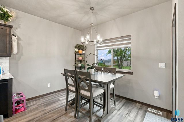 215 N Everest Ave Avenue, Tea, SD 57064