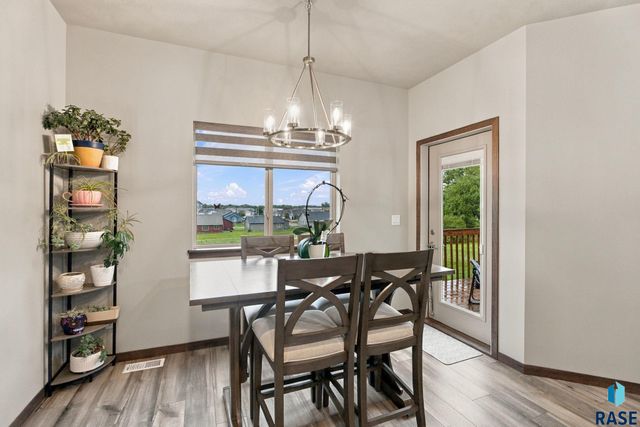 215 N Everest Ave Avenue, Tea, SD 57064