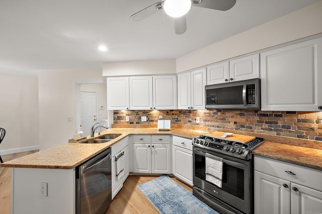 16921 Coral Drive, Macomb Twp, MI 48042