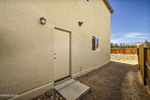 8918 Wolf Moon Drive, Reno, NV 89506