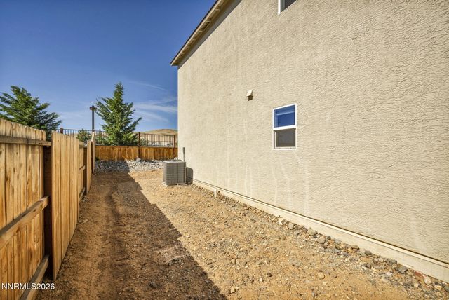 8918 Wolf Moon Drive, Reno, NV 89506