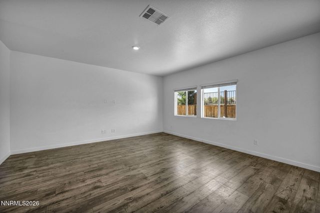 8918 Wolf Moon Drive, Reno, NV 89506