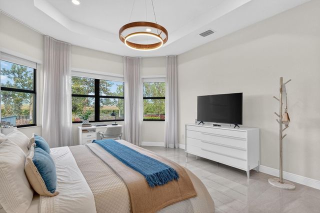 12485 N Parkland Bay Trail, Parkland, FL 33076