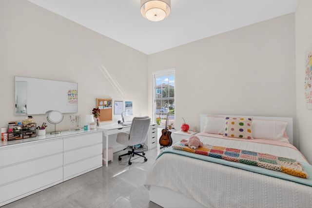 12485 N Parkland Bay Trail, Parkland, FL 33076