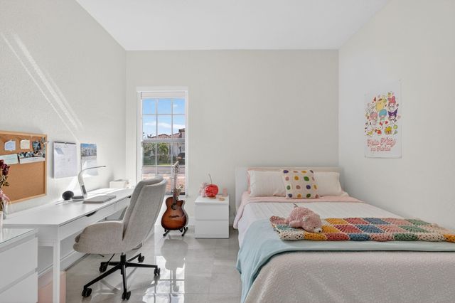 12485 N Parkland Bay Trail, Parkland, FL 33076