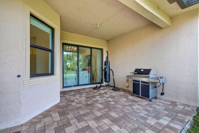 12485 N Parkland Bay Trail, Parkland, FL 33076